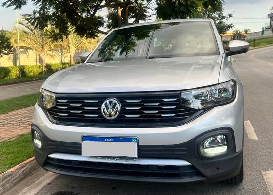 VOLKSWAGEN T-CROSS 1.0 200 TSI TOTAL FLEX COMFORTLINE AUTOMÁTICO